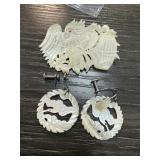 VINTAGE THAI CARVED SHELL EARRINGS / BROOCH PIN