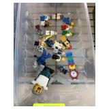 LOT OF LEGO MINI FIGURINES