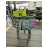 CHINESE BRONZE ARCHAIC DING CENSER