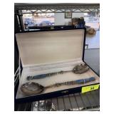 SILEA PAIR OF SERVING SPOONS STONE OVERLAY
