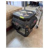 VINTAGE CHINESE LACQUER SIDE TABLE