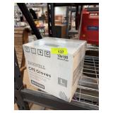 10X100 PAIRS OF GLOVES DAXWELL CPE GLOVES