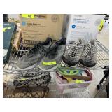 2 PAIRS OF NIKES SHOES AIRMAX