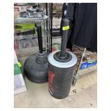 EVERLAST KICKING PUNCHING BAG