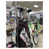BEN HOGAN BAG W MIXED GOLF CLUBS