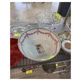 LARGE CHINESE EXPORT ARMORIAL BOWL