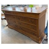 DRESSER W JEWELRY DRAWERS