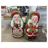 2PC AMANDA LAWFORD? STANDING NEEDLEPOINT SANTA MRS