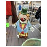 VTG CLOWN BUD VASE LOOKS LIKE A BOBS BURGER CHAR..