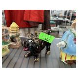 VINTAGE COW FIGURINE