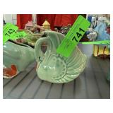 VINTAGE SWAN MAJOLIC SWAN VASE