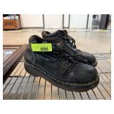 VINTAGE DR DOC MARTENS BOOTS SHOES SZ 8 US VINTAGE DR DOC MARTENS BOOTS SHOES SZ 8 US