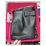 BETSEY JOHNSON RAIN BOOTS SIZE 10 BETSEY JOHNSON RAIN BOOTS SIZE 10