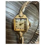 VINTAGE CARAVELLE WATCH AS IS VINTAGE CARAVELLE WATCH AS IS