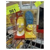 THE SIMPSONS SALT & PEPPER SET THE SIMPSONS SALT & PEPPER SET