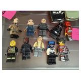 LOT OF LEGO FIGURINES DARTH MAUL MORE