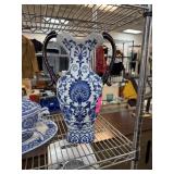 LARGE BLUE & WHITE PORCELAIN VASE