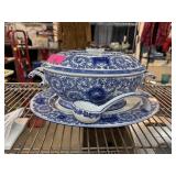BOMBAY BLUE & WHITE LIDDED TUREEN