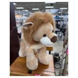LARGE LION / A TODDLER CAN SIT ON IT