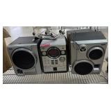 RCA CD PLAYER / RADIO W SUB RCA CD PLAYER / RADIO W SUB