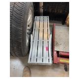 2PC ALUMINUM FOLDING STANDS 2PC ALUMINUM FOLDING STANDS