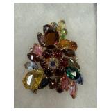 LARGE VINTAGE GLASS BROOCH / PIN LARGE VINTAGE GLASS BROOCH / PIN