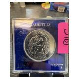1977 MAURIRIUS SILVER 25 RUPEES 1977 MAURIRIUS SILVER 25 RUPEES
