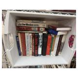 LOT OF MIXED MILITARY / WAR BOOKS LOT OF MIXED MILITARY / WAR BOOKS