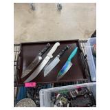 HANDLED SERVING TRAY W SOME NICE KNIVES HANDLED SERVING TRAY W SOME NICE KNIVES