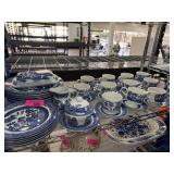 LARGE LOT OF BLUE WILLOW CHINA LARGE LOT OF BLUE WILLOW CHINA