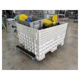 LARGE PALLET BOX (NOT THE METAL INSIDE) BINS LARGE PALLET BOX (NOT THE METAL INSIDE) BINS