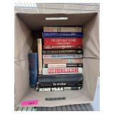 LOT OF MIXED MILITARY / WAR BOOKS LOT OF MIXED MILITARY / WAR BOOKS