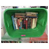 LOT OF MIXED MILITARY / WAR BOOKS LOT OF MIXED MILITARY / WAR BOOKS