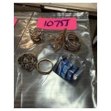 LOT OF 6 RINGS LOT OF 6 RINGS