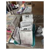 LARGE LOT OF STAMPS / CRAFTS / SCRAPBOOKING LARGE LOT OF STAMPS / CRAFTS / SCRAPBOOKING