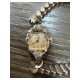 VINTAGE BULOVA ROLLED GOLD PLATE WATCH VINTAGE BULOVA ROLLED GOLD PLATE WATCH