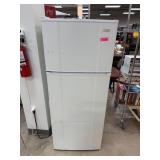 REFRIGERATOR WORKS NEEDS CLEANED THOUGH REFRIGERATOR WORKS NEEDS CLEANED THOUGH