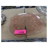 VINTAGE DEPRESSION GLASS CAKE STAND VINTAGE DEPRESSION GLASS CAKE STAND
