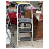 FOLDING STEP STOOL FOLDING STEP STOOL