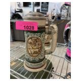 VTG CERAMARTE AVON BEER STEIN DOGS VTG CERAMARTE AVON BEER STEIN DOGS