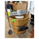 VINTAGE ORIGINAL AROMA ICE CREAM MAKER VINTAGE ORIGINAL AROMA ICE CREAM MAKER