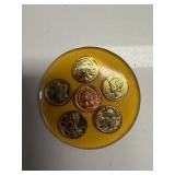 MINI COIN TOKENS IN LUCITE OR PLASTIC MINI COIN TOKENS IN LUCITE OR PLASTIC