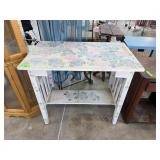 SHABBY CHIC TABLE / DESK SHABBY CHIC TABLE / DESK