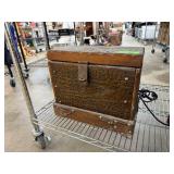THICK SOLID WOOD BOX HAMMERED W LEATHER THICK SOLID WOOD BOX HAMMERED W LEATHER