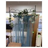 FANCIFUL ROOM DIVIDER / SCREEN FANCIFUL ROOM DIVIDER / SCREEN