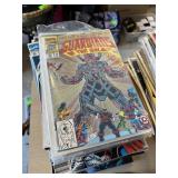 LARGE LOT OF COMIC BOOKS LARGE LOT OF COMIC BOOKS