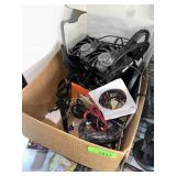 BOX OF MIXED ELECTRONICS BOX OF MIXED ELECTRONICS