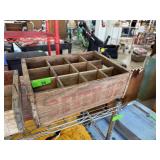 VINTAGE SEVEN UP WOOD CRATE VINTAGE SEVEN UP WOOD CRATE