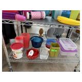 CONTENTS OF SHELF LOT OF TUPPERWARE CONTENTS OF SHELF LOT OF TUPPERWARE