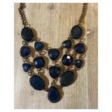 LARGE NECKLACE